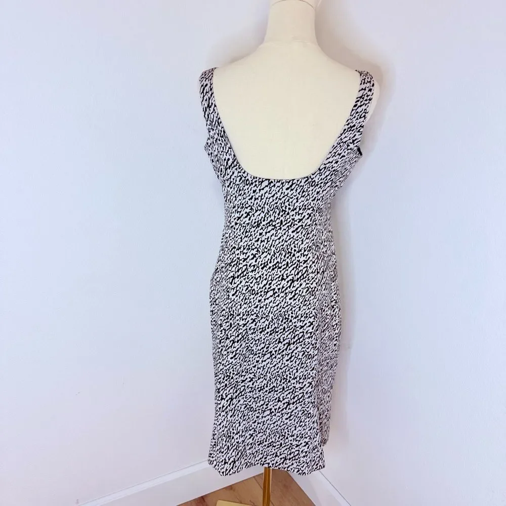 Diane Von Furstenberg Monochrome Animal Print Dress - Size‎ 10